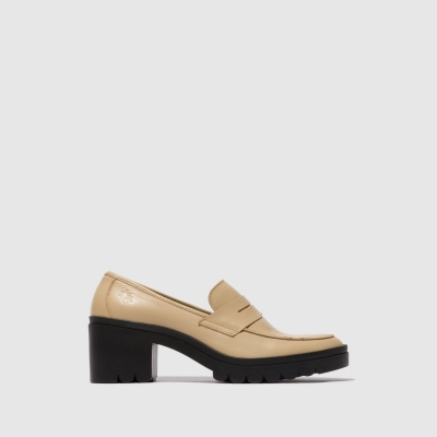 Beige Fly London Slip-on Women's Loafers | USA75MKVB