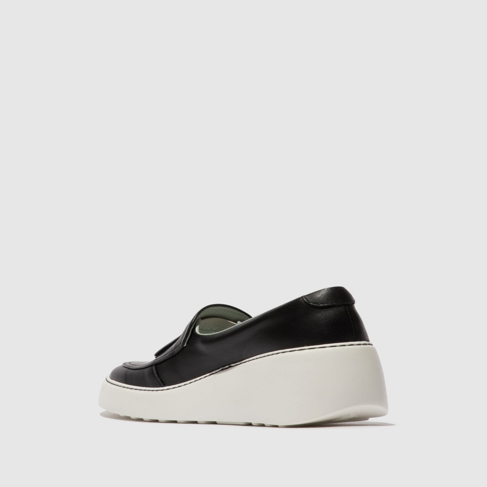 Black Fly London Slip-on Women's Trainers | USA62TVAW