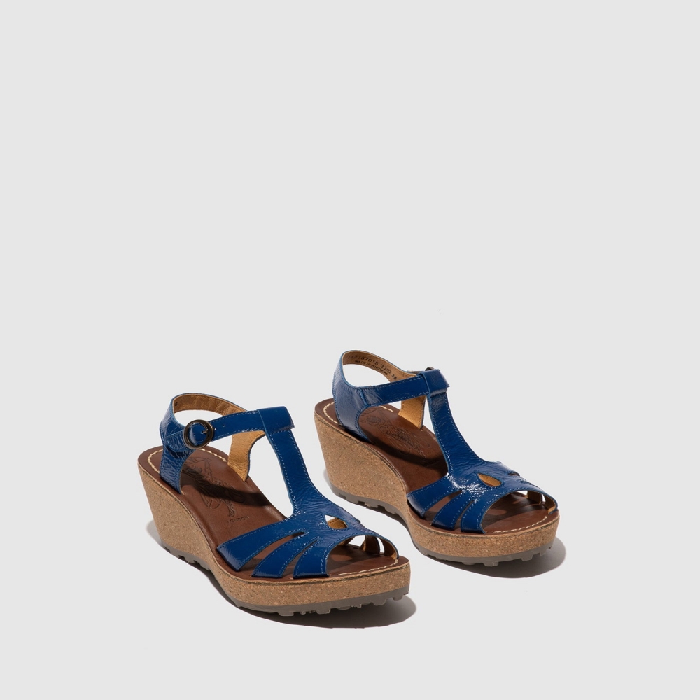 Blue Fly London T-Strap Women's Sandals | USA21OAKD