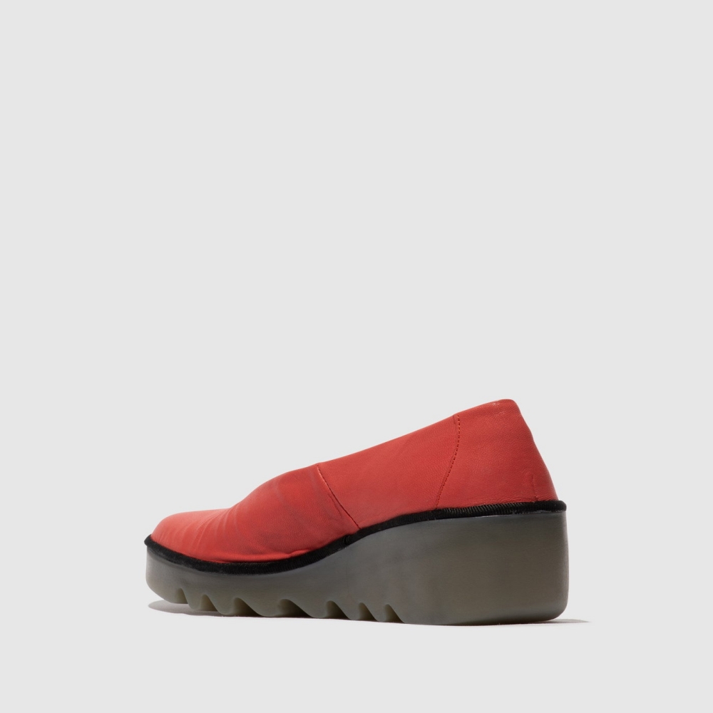 Red Fly London Slip-on Women's Shoes | USA69WGKM