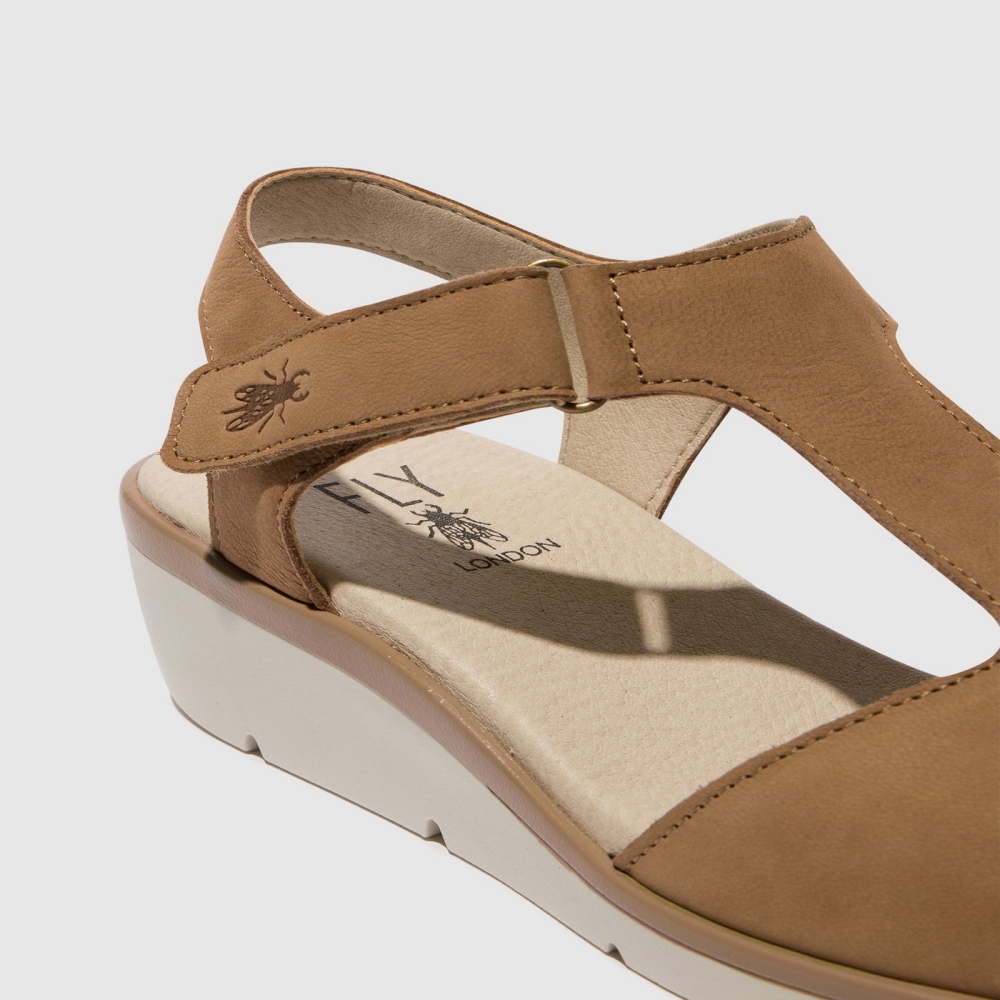 Sand Fly London T-Strap Women's Sandals | USA52FGQP