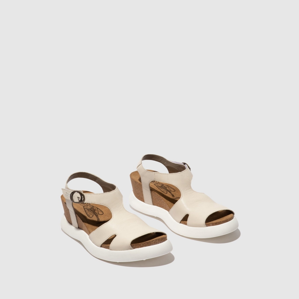 White Fly London Buckle Women's Sandals | USA65IGPO