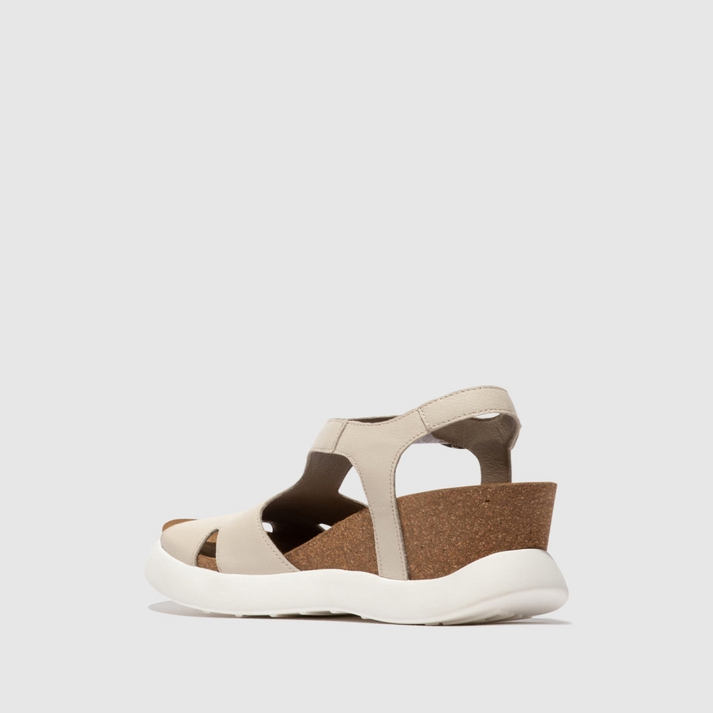 White Fly London Buckle Women's Sandals | USA65IGPO